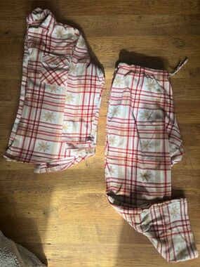 la Vie en Rose Fleece Pajama Set – Size XL